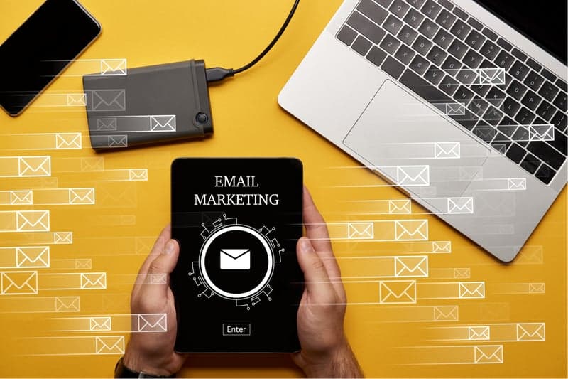 E-mailmarketing & CRM Platform