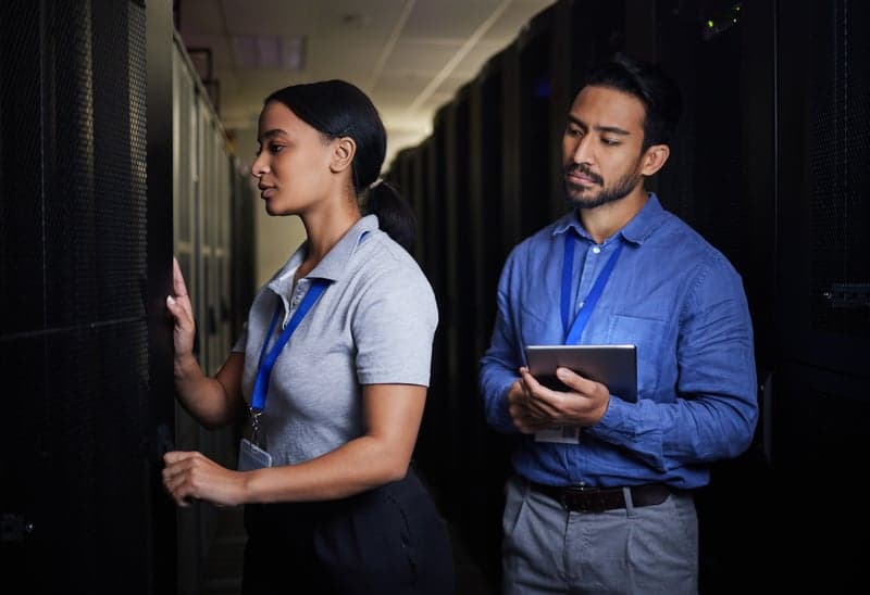 Sincronizzazione Dati in Tempo Reale